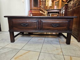 Konferenčný stolík