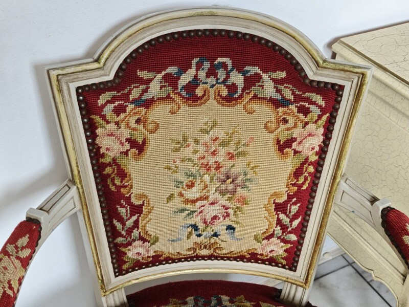 Francúzske kreslo Louis XVI