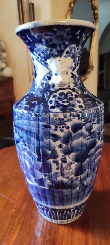 Japonská porcelánová váza