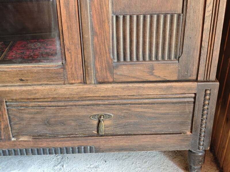 Art Deco šatníková skriňa so zrkadlom