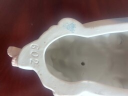 Starožitná porcelánová kropenička