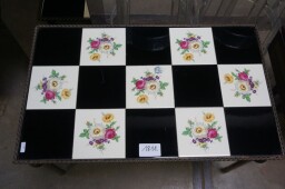 Konferenčný stolík