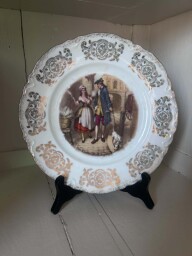 Starožitný porcelánový servírovací tanier