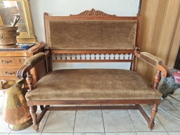 Lavica, sofa