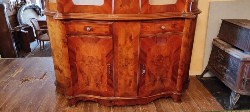 Skriňa, komoda, vitrína